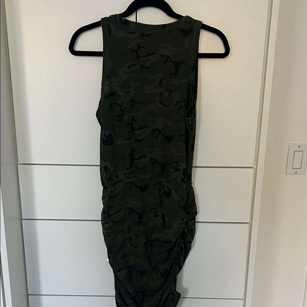 Camouflage Sleeveless Dress - Picture 6 of 6